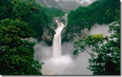 Coca Falls on the Quijos River, Cayambe-Coca Reserve, Ecuador