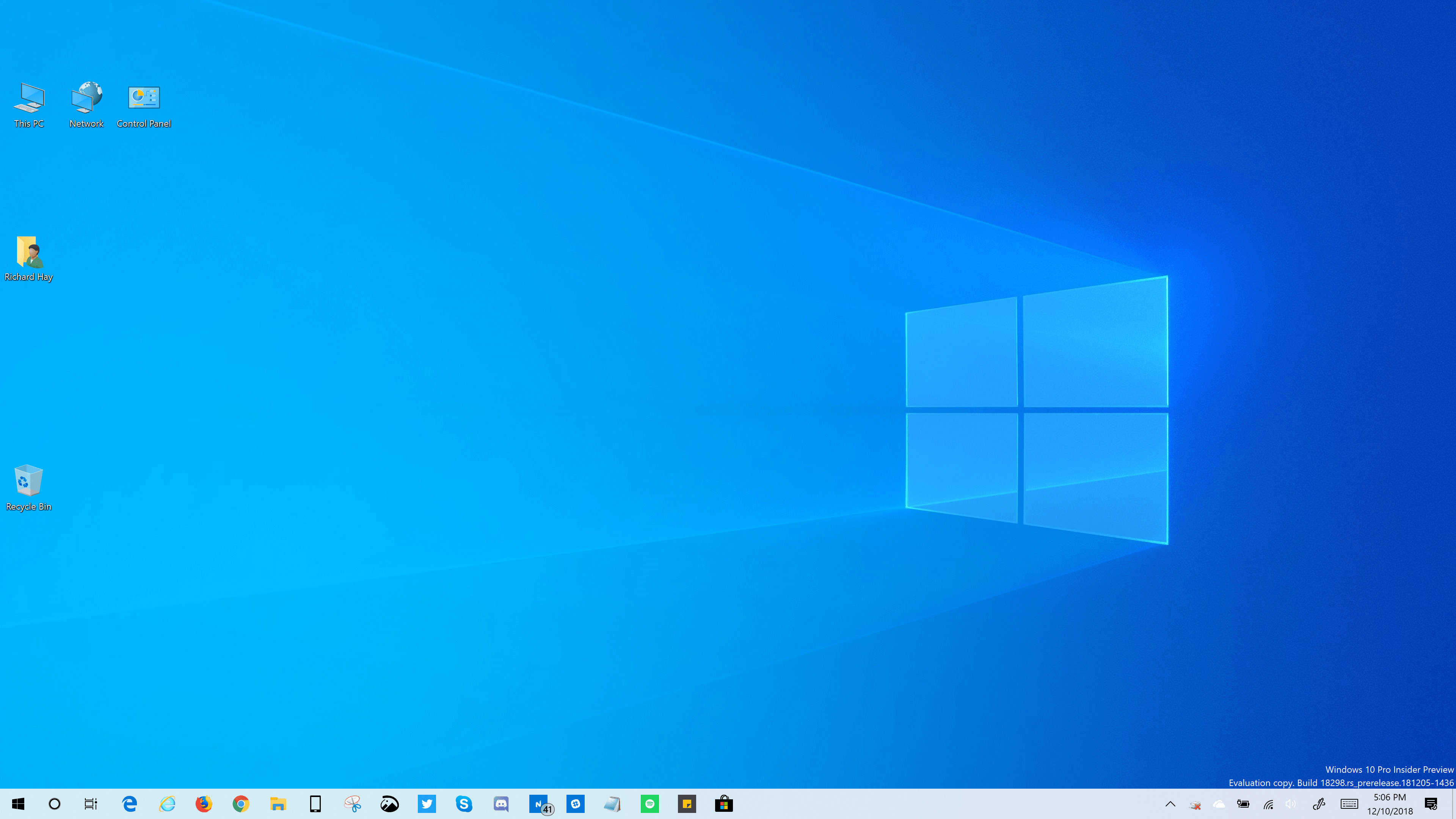 Windows 10 (19H1) Build 18298