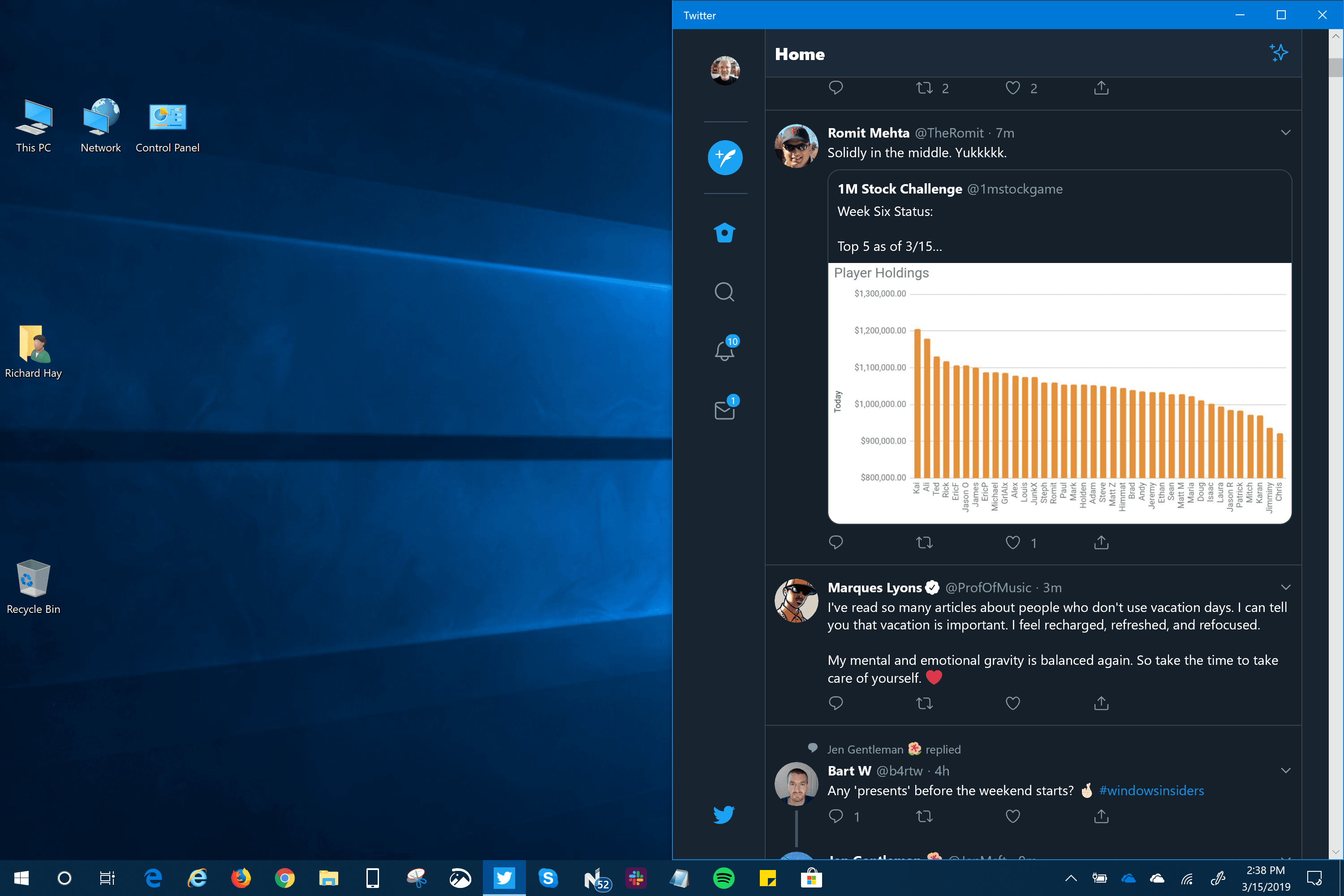 Windows 10 Twitter App - Snapped